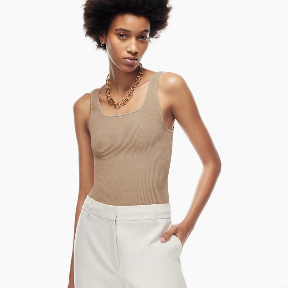 Trade for a white one! Aritzia NWT